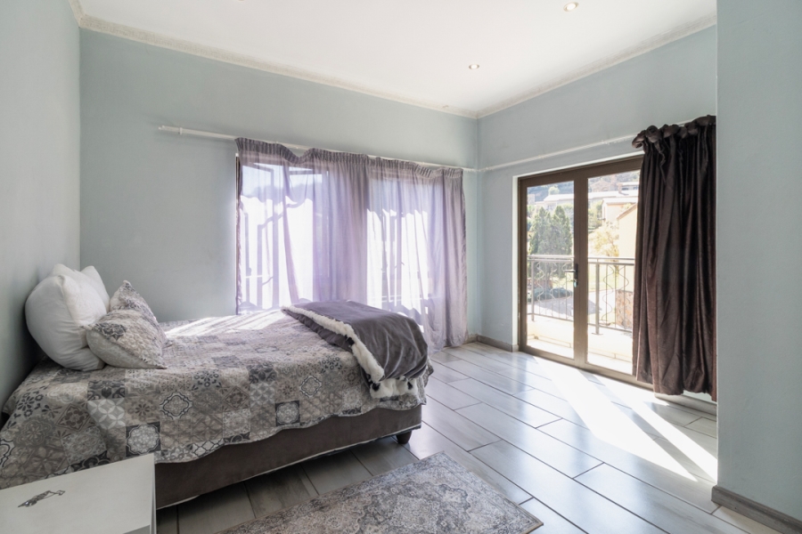 5 Bedroom Property for Sale in Estate D Afrique North West